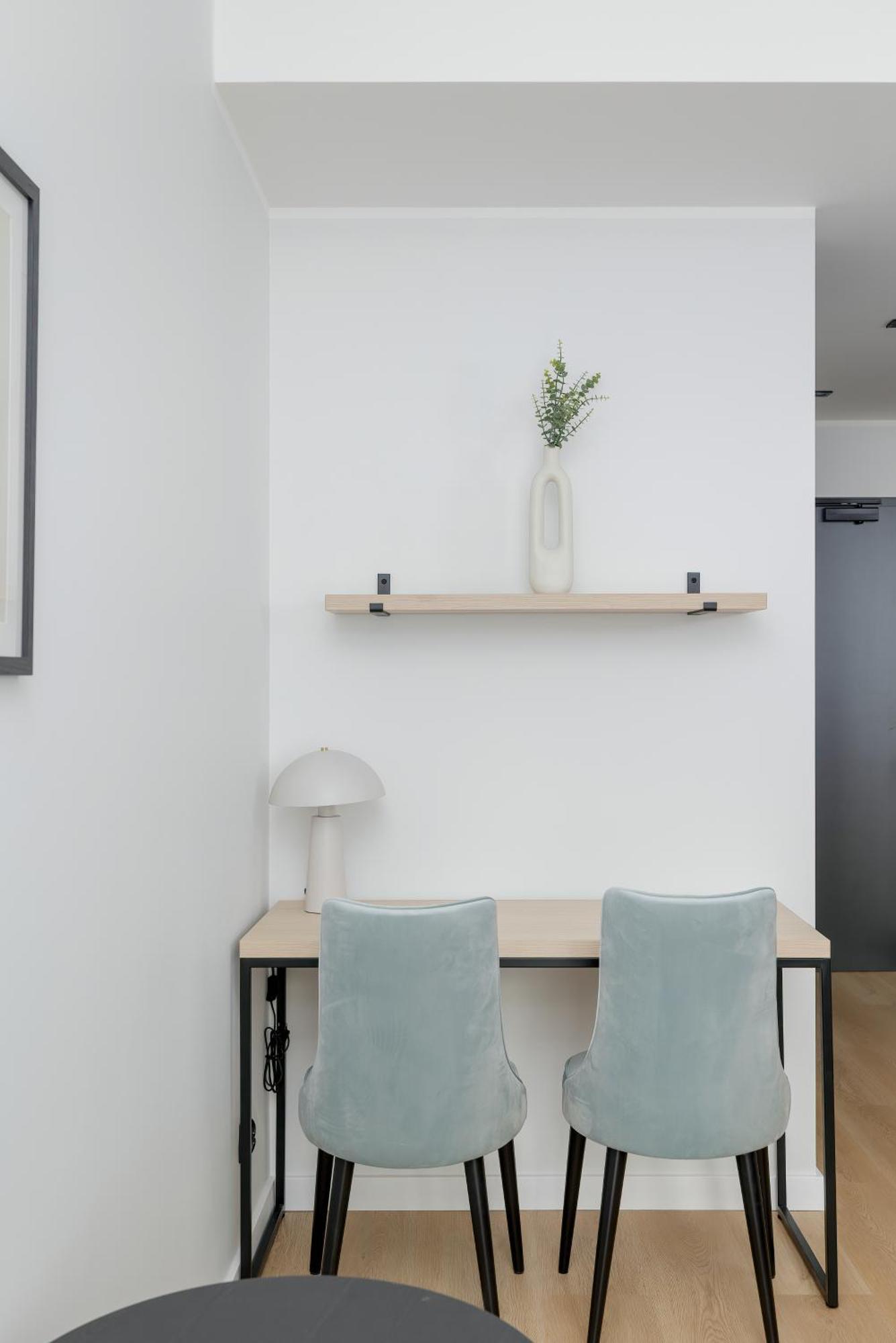 Modern In The Centre Of By Renters Apartment Poznan